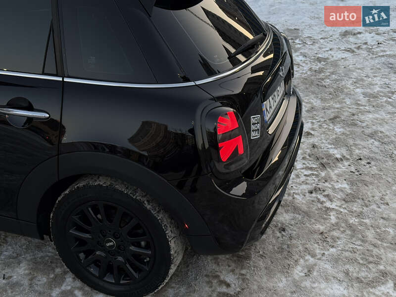 Хетчбек MINI Cooper 2017 в Києві