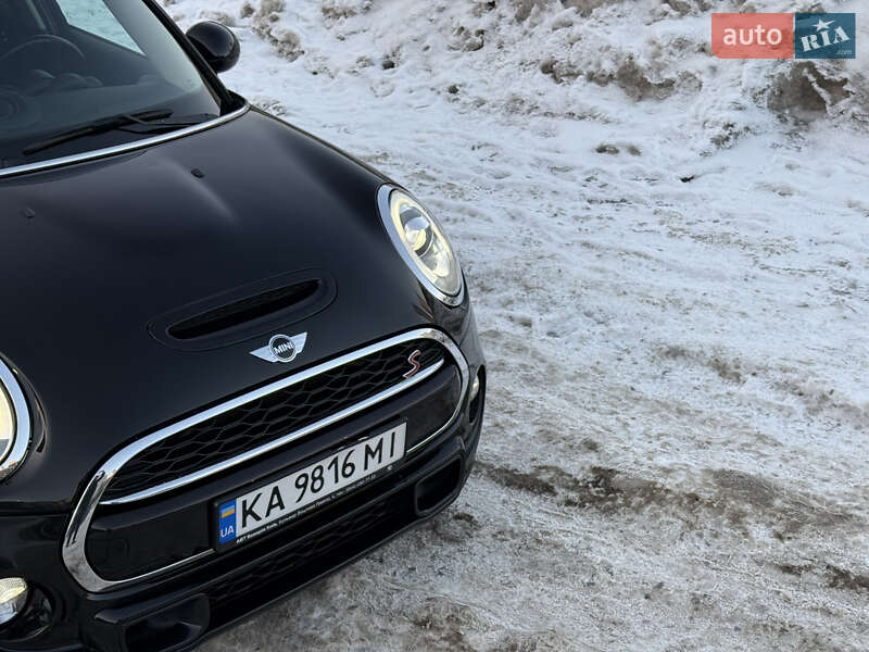 Хетчбек MINI Cooper 2017 в Києві