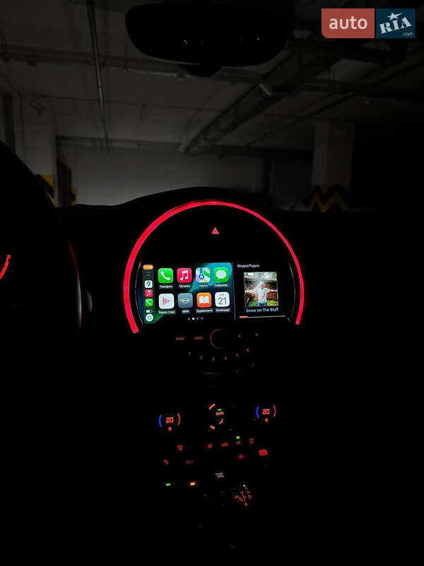 Хетчбек MINI Cooper 2017 в Києві