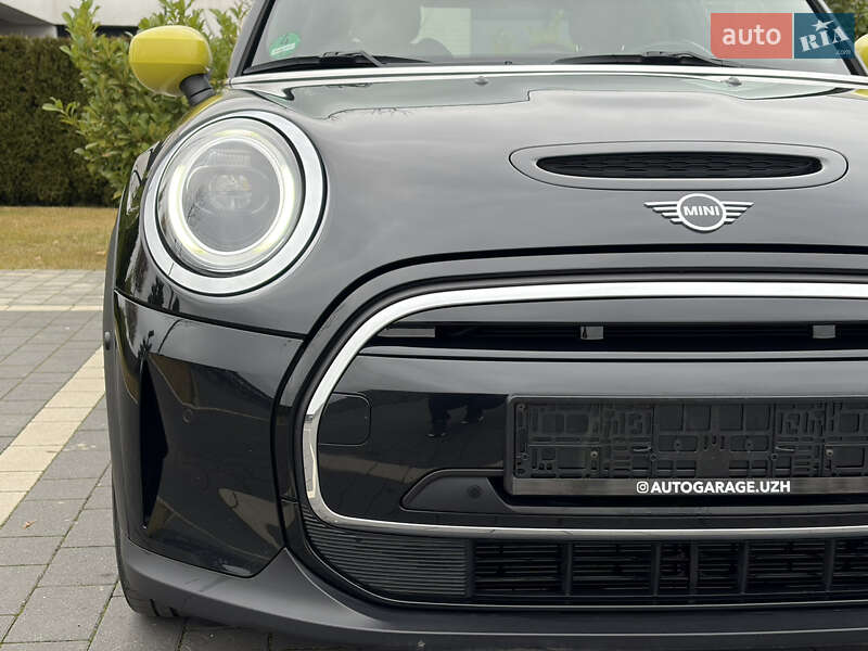 Хэтчбек MINI Cooper 2022 в Ужгороде