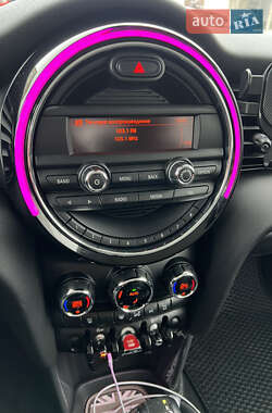 Хэтчбек MINI Cooper 2016 в Киеве