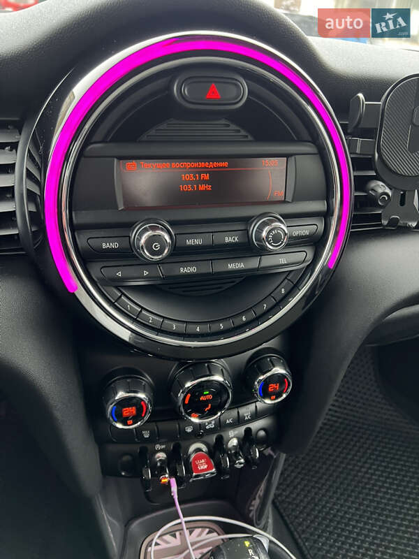 Хэтчбек MINI Cooper 2016 в Киеве