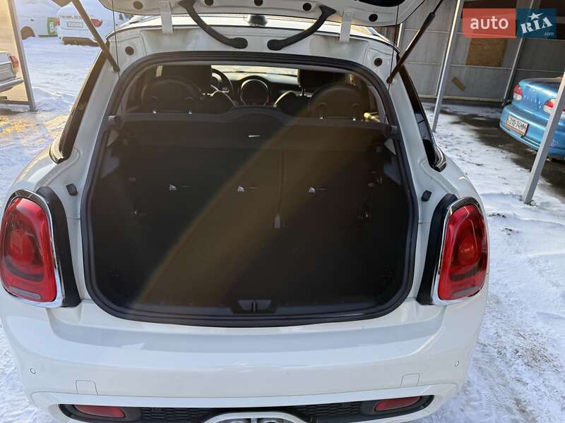 Хетчбек MINI Cooper 2016 в Чернігові фото 9 Хетчбек MINI Cooper 2016 в Чернігові
