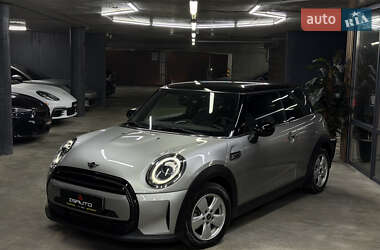 Хэтчбек MINI Cooper 2023 в Одессе