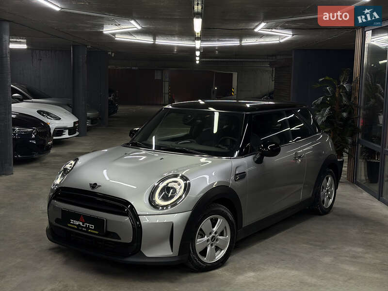 Хэтчбек MINI Cooper 2023 в Одессе