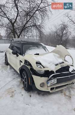 Хетчбек MINI Cooper 2014 в Івано-Франківську