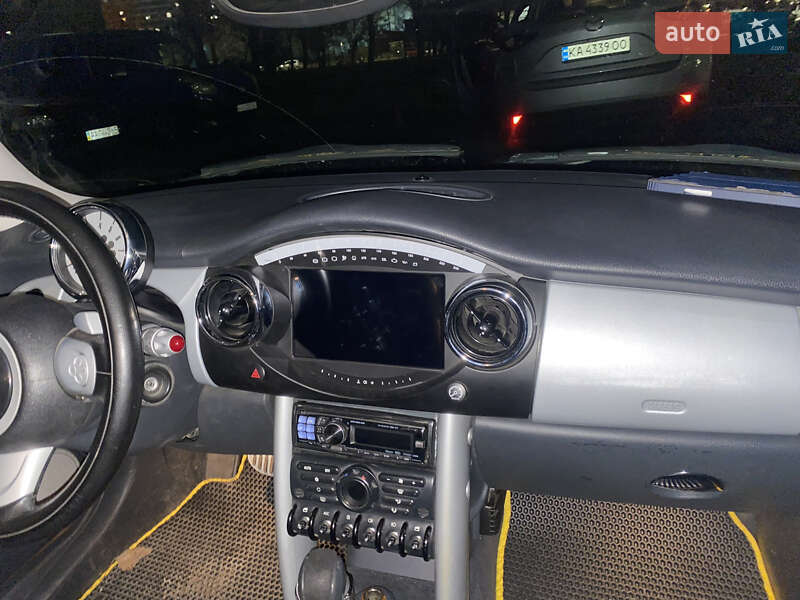Хэтчбек MINI Cooper 2004 в Киеве