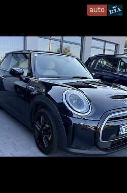 Хетчбек MINI Cooper 2023 в Івано-Франківську