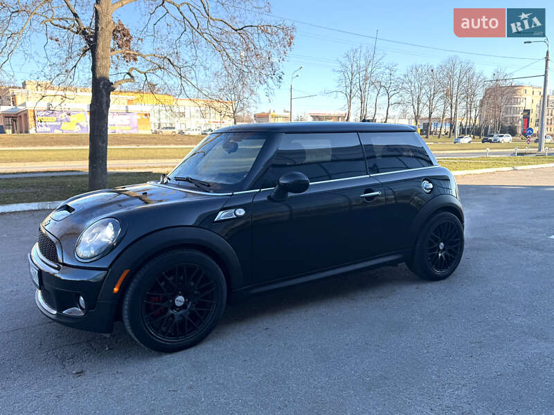 Хэтчбек MINI Cooper 2010 в Харькове