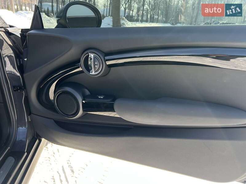 Хэтчбек MINI Cooper 2018 в Харькове