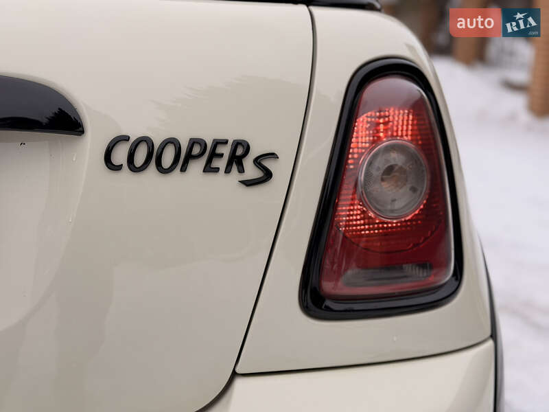 Хетчбек MINI Cooper 2010 в Києві