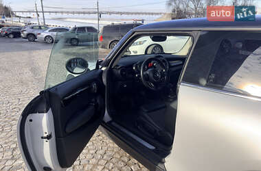 Хэтчбек MINI Cooper 2016 в Днепре