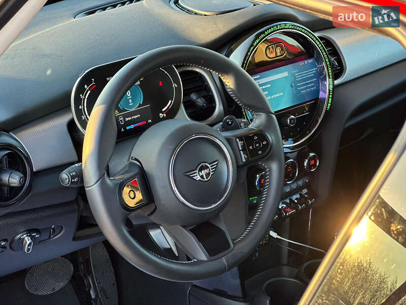 Хэтчбек MINI Cooper 2022 в Киеве фото 9 Хэтчбек MINI Cooper 2022 в Киеве