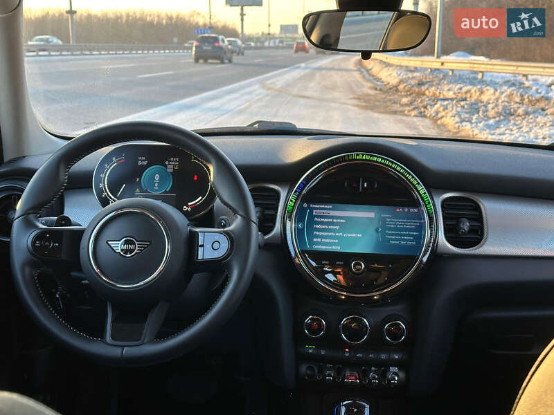 Хэтчбек MINI Cooper 2022 в Киеве фото 14 Хэтчбек MINI Cooper 2022 в Киеве