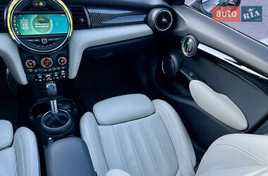Хетчбек MINI Cooper 2018 в Києві