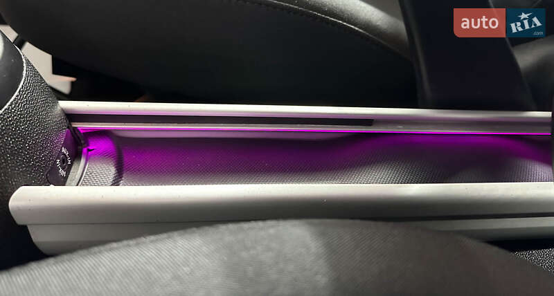 Хетчбек MINI Cooper 2013 в Львові фото 14 Хетчбек MINI Cooper 2013 в Львові