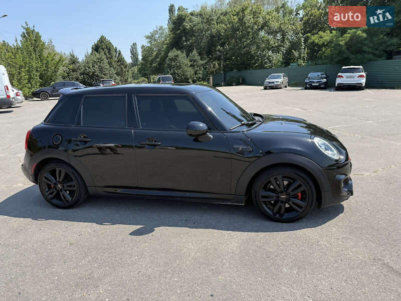 Хэтчбек MINI Cooper 2017 в Харькове