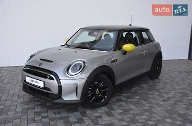 Хэтчбек MINI Cooper 2023 в Киеве