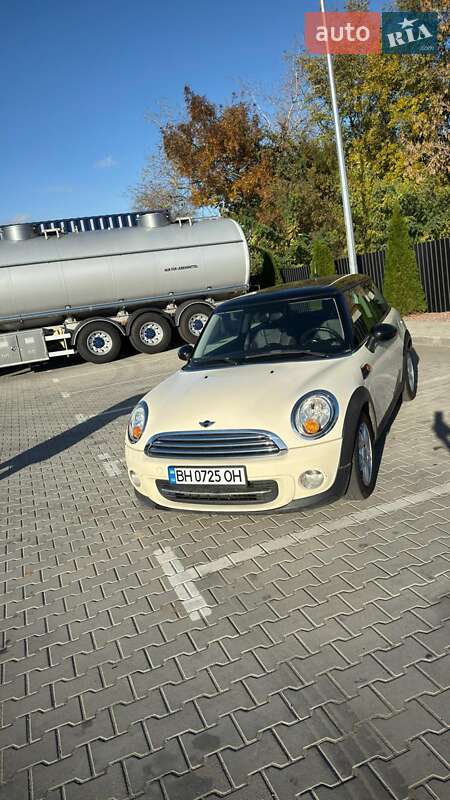 Хетчбек MINI Cooper 2013 в Одесі фото 7 Хетчбек MINI Cooper 2013 в Одесі