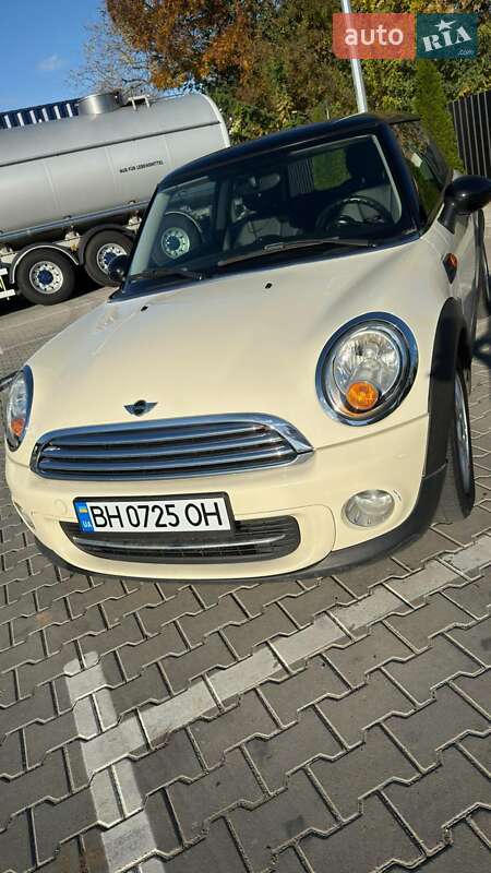 Хетчбек MINI Cooper 2013 в Одесі фото 8 Хетчбек MINI Cooper 2013 в Одесі