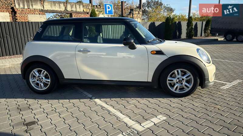 Хетчбек MINI Cooper 2013 в Одесі фото 17 Хетчбек MINI Cooper 2013 в Одесі