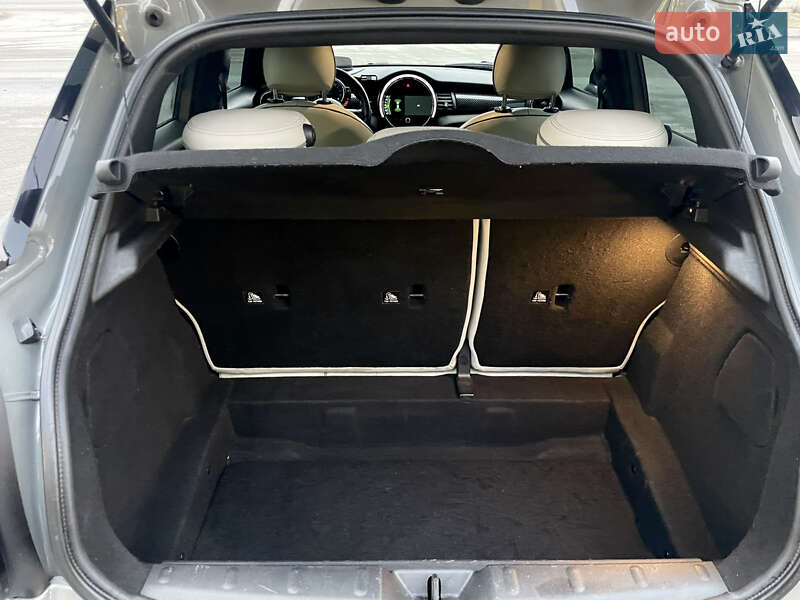 Хэтчбек MINI Cooper 2016 в Днепре фото 31 Хэтчбек MINI Cooper 2016 в Днепре