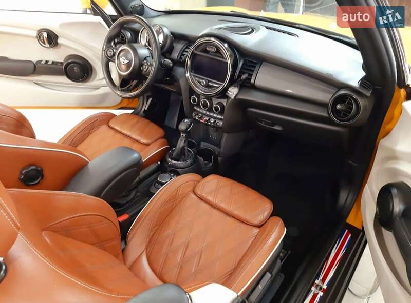 Хетчбек MINI Cooper 2016 в Львові фото 7 Хетчбек MINI Cooper 2016 в Львові