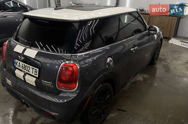 Хэтчбек MINI Cooper 2014 в Киеве