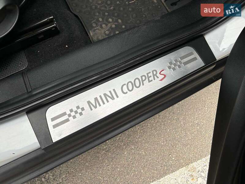 Хэтчбек MINI Cooper 2011 в Одессе фото 3 Хэтчбек MINI Cooper 2011 в Одессе