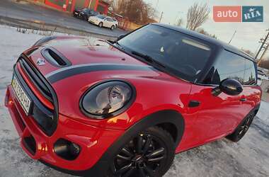 Хэтчбек MINI Cooper 2015 в Виннице
