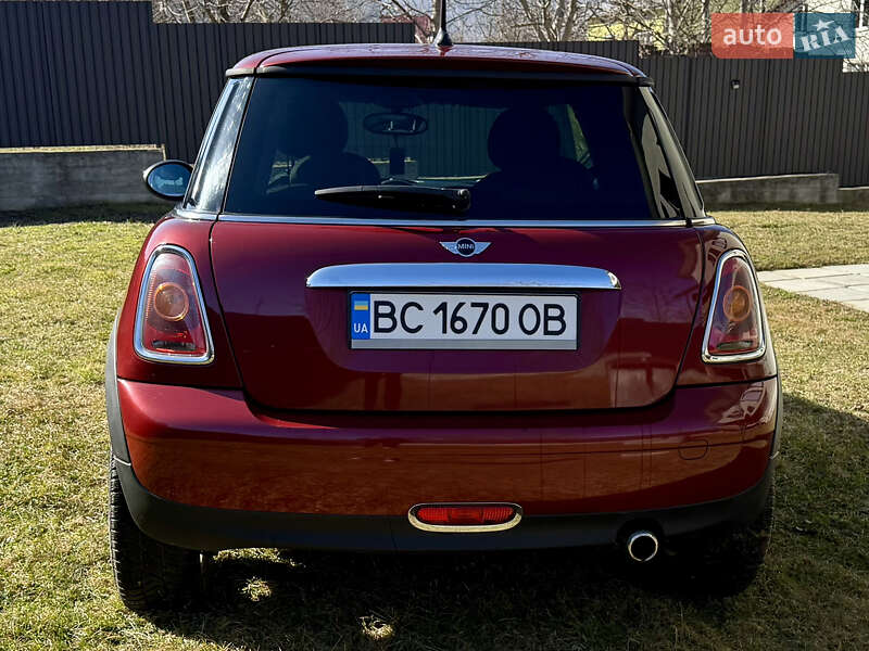 Хэтчбек MINI Cooper 2008 в Трускавце