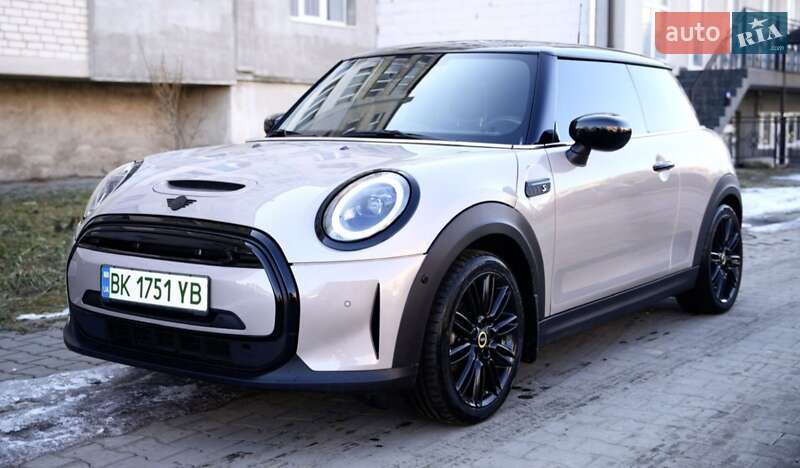 Хэтчбек MINI Cooper 2021 в Дубно фото 7 Хэтчбек MINI Cooper 2021 в Дубно