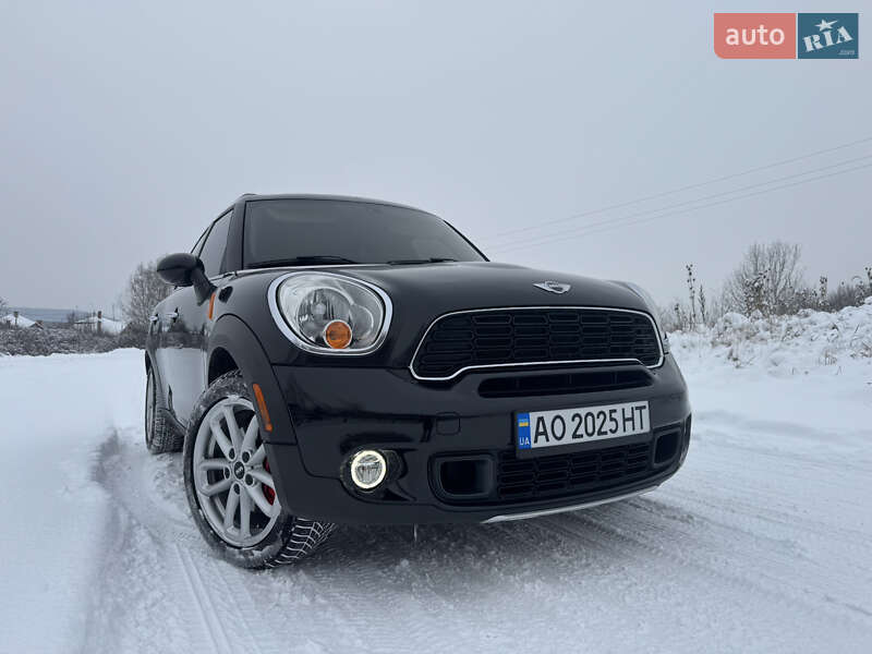 Хэтчбек MINI Cooper 2015 в Ужгороде