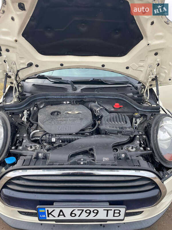Хетчбек MINI Cooper 2016 в Києві фото 12 Хетчбек MINI Cooper 2016 в Києві