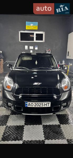 Хэтчбек MINI Cooper 2015 в Ужгороде