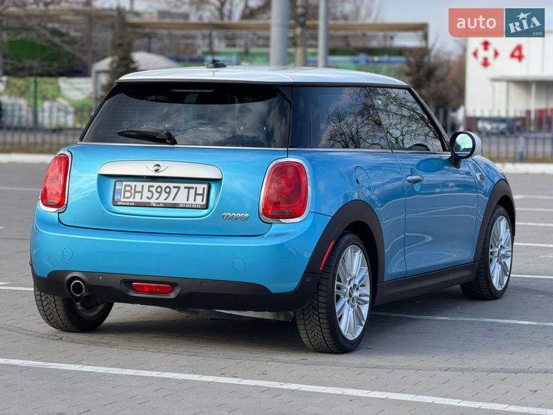 Хэтчбек MINI Cooper 2015 в Одессе