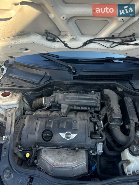 Хэтчбек MINI Cooper 2011 в Раздельной