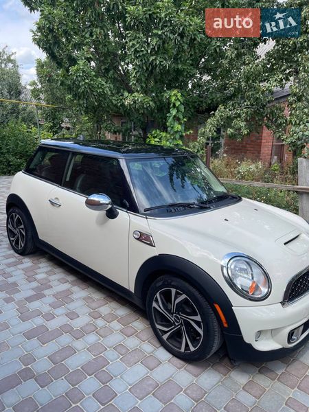 Хетчбек MINI Cooper 2013 в Харкові