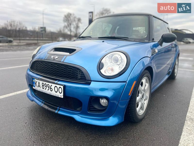Хетчбек MINI Cooper 2010 в Києві