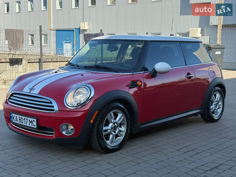 2013 Mini Cooper, VIN WMWSU3C55DT688018:plate — фото 1 (autoria)