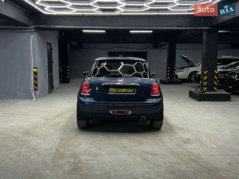 Хетчбек MINI Cooper 2011 в Чернівцях