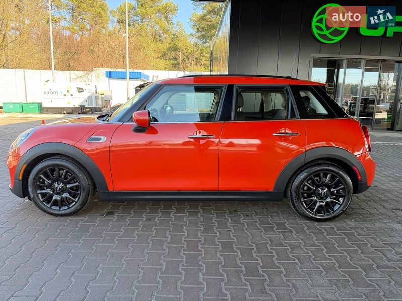 Хэтчбек MINI Cooper 2020 в Киеве