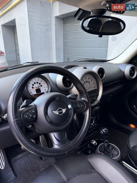 Хэтчбек MINI Cooper 2012 в Ивано-Франковске