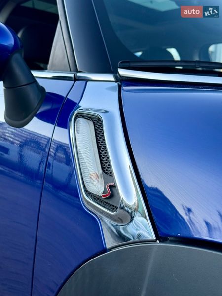 Хэтчбек MINI Cooper 2016 в Сумах