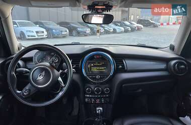 Хэтчбек MINI Cooper 2015 в Львове