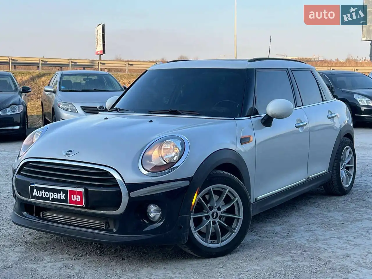 2016 MINI Cooper - мініатюра 28