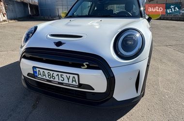 Хетчбек MINI Cooper 2023 в Києві