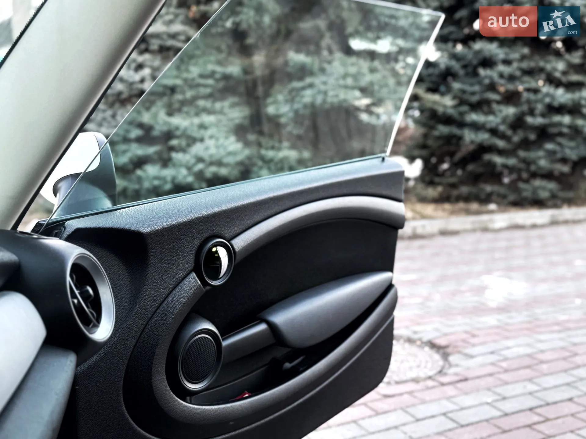 2012 MINI Cooper - мініатюра 16