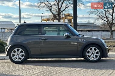 Хэтчбек MINI Cooper 2005 в Киеве