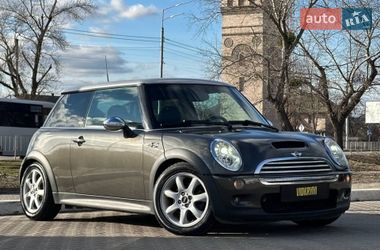 Хэтчбек MINI Cooper 2005 в Киеве